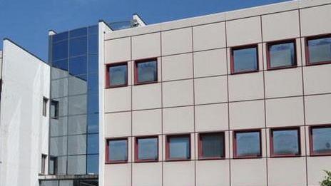 I movimenti civici: «Non c’è un progetto per la sanità cecinese»
