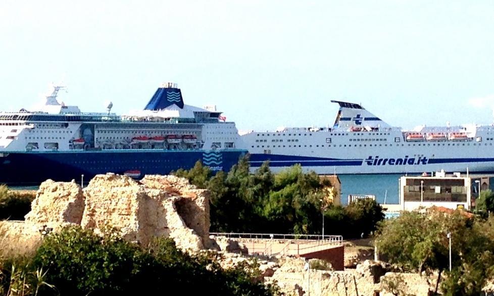  I turisti della «Empress» in città