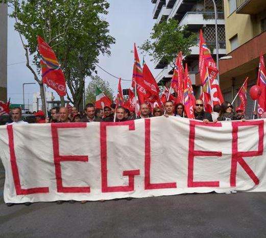 Appello degli ex Legler «Il sindaco apra i cantieri» 