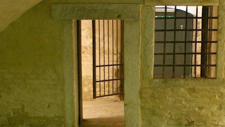 La prigione del poeta Una storia entrata nella leggenda