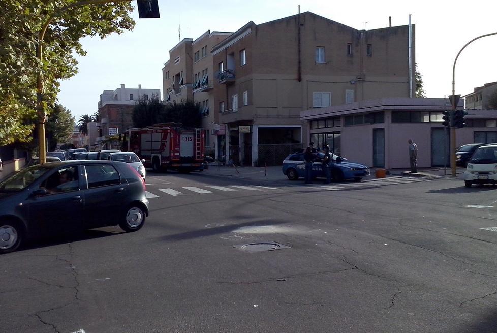 Ambulanza travolge una moto: centauro ricoverato in ospedale 