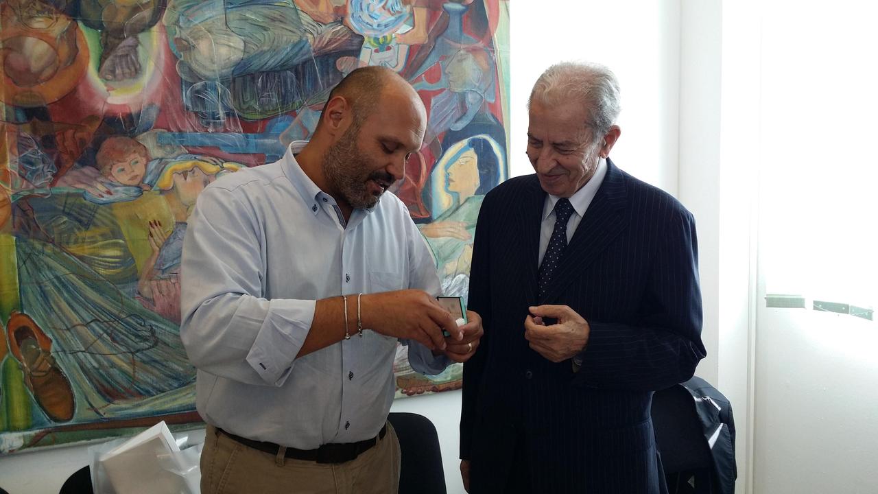I sindaco Lippi saluta il giudice di pace Coco andato in pensione