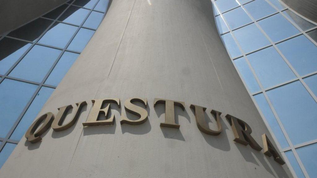 Mezza tonnellata di botti sequestrata a Euro China, a Predda Niedda
