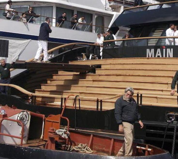 Mazzette nel porto di Viareggio: "Così pagavo il nostromo" 