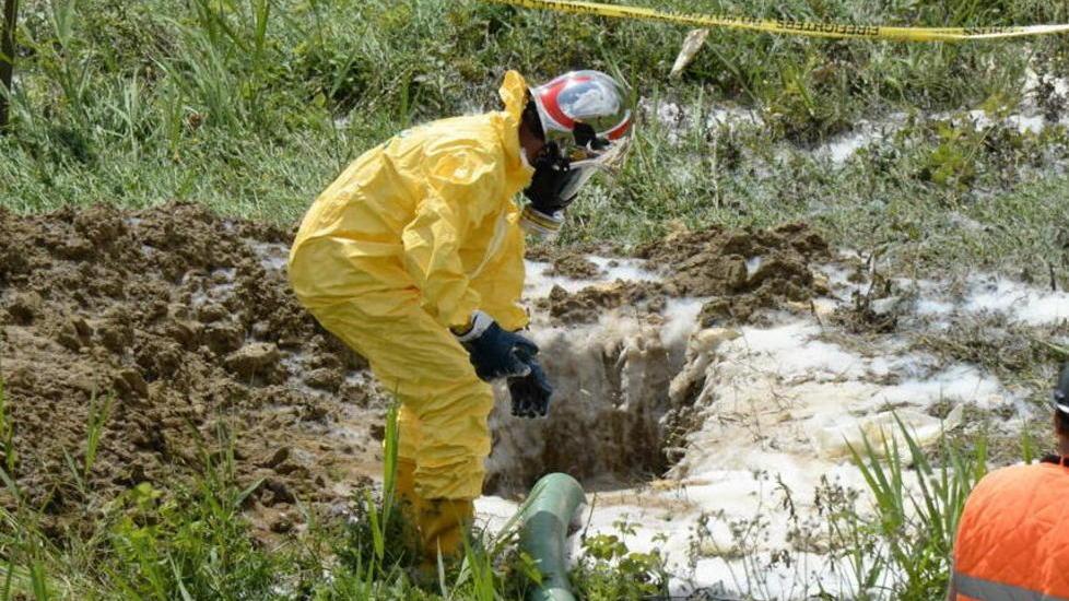 Furti all’oleodotto, ok al piano-bonifica di Eni