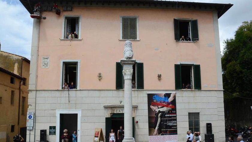 Ancora una settimana per riaprire il cinema