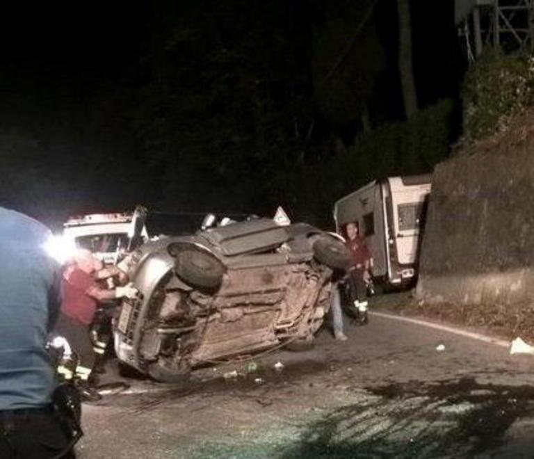 Folle fuga nella notte poi il fuori strada: grave un 42enne 