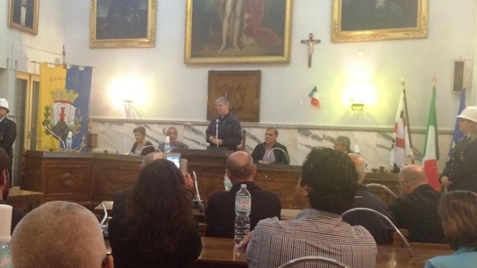 Il vescovo agli amministratori: «Lavoriamo insieme per la città» 