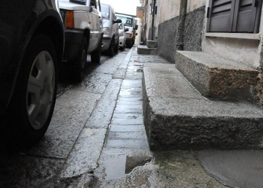 «Nuoro città impossibile per i disabili» 
