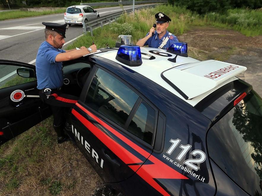 Rapinatore finisce in manette: era a casa della sua fidanzata