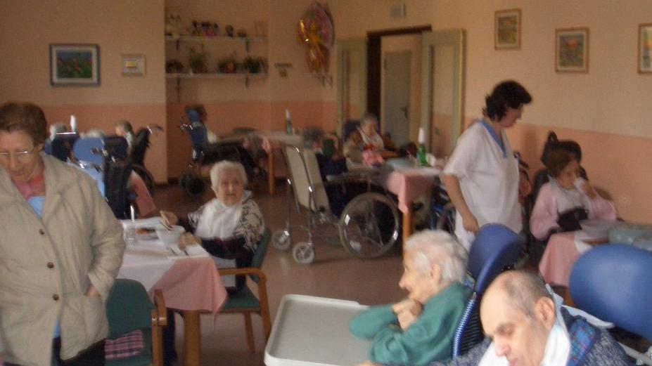 Anziani, sono 160 in attesa di un posto in casa protetta