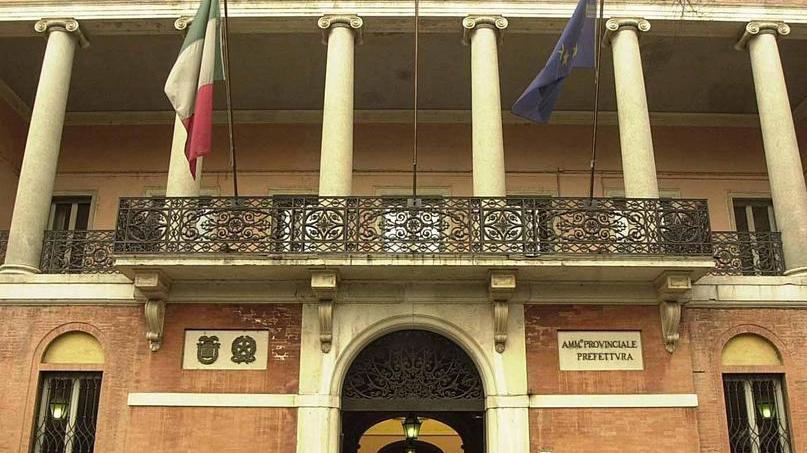 Provincia, Muzzarelli chiama Reggio
