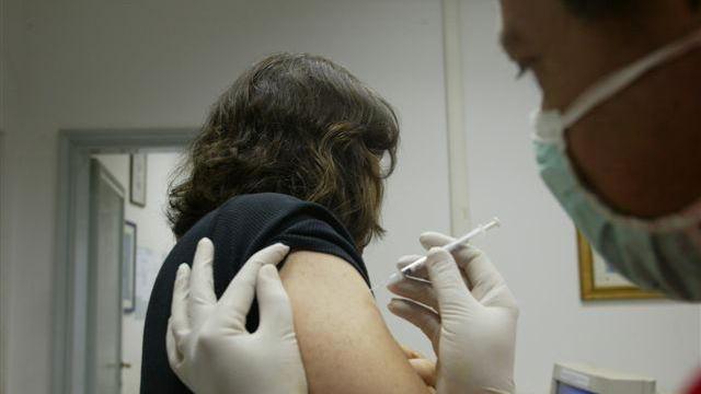 Vaccino antinfluenza, a Pistoia in arrivo quasi sessantamila dosi