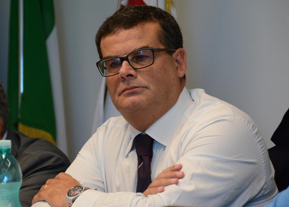 Arru non arriva, l’incontro slitta 