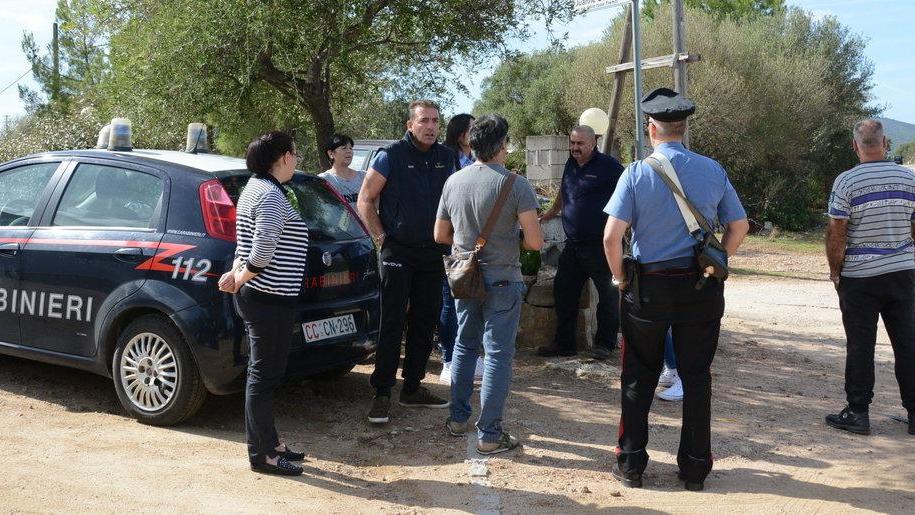 Rudalza, lite per una “strada privata” e per calmare gli animi arrivano i carabinieri