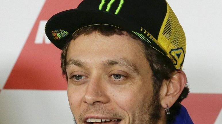 Rossi: «Niente paura». Lorenzo: «Sto meglio»