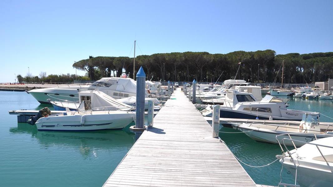 Barche nella nuova darsena del porto di Cecina (foto Falorni/Silvi)