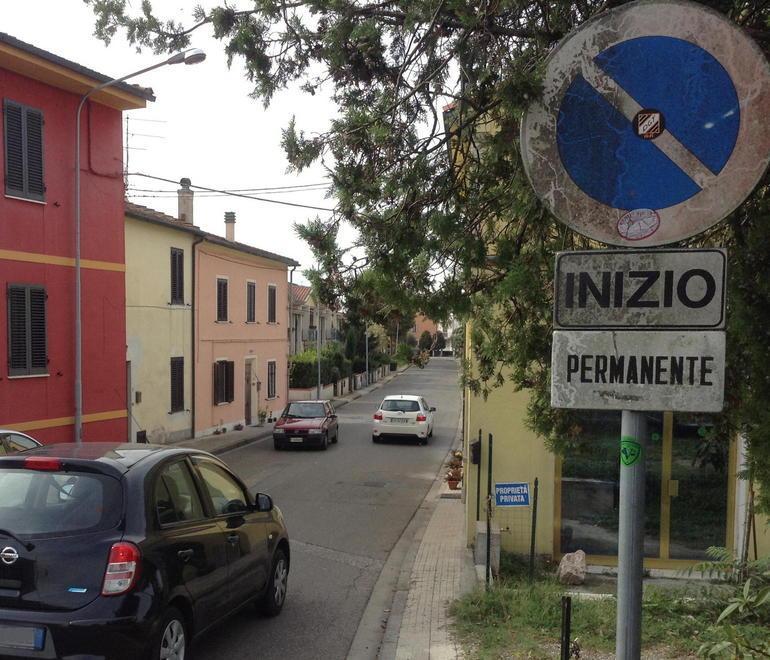 Via Pesco, raffica di multe E i cittadini si ribellano 