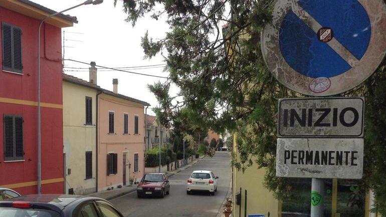 Via Pesco, raffica di multe E i cittadini si ribellano