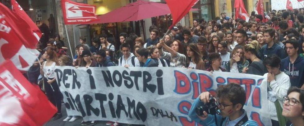 La Pantera protesta con i toni da stadio 