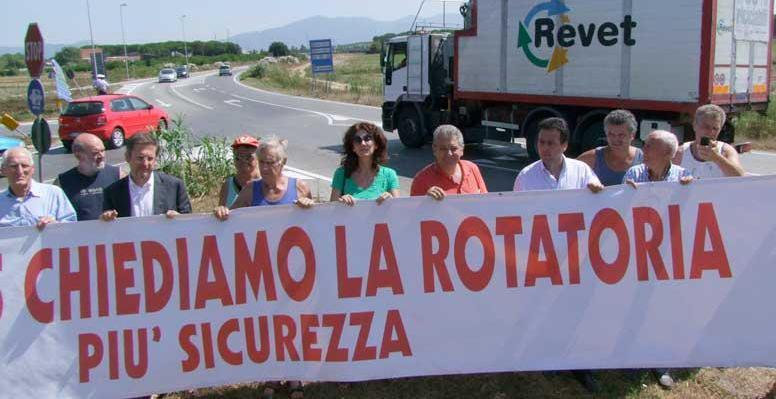 San Piero, rotatoria ferma al ministero 