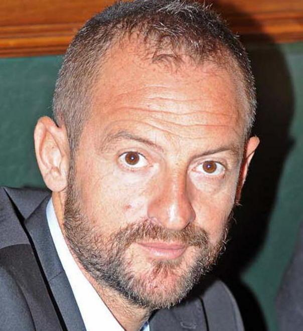 Quartieri, punto e a capo Il Pd boccia la delibera 