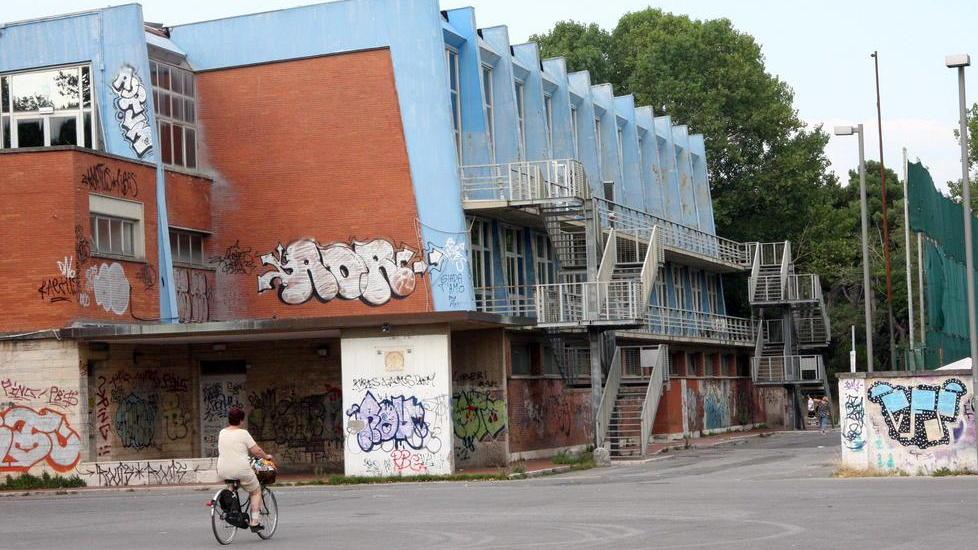 Lotta contro il tempo per giocare al Palasport
