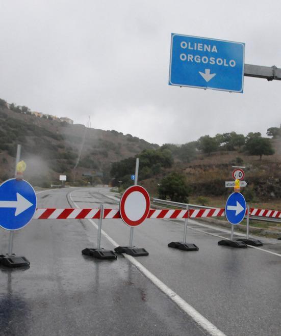Lezioni interrotte e galleria di Mughina chiusa per maltempo 