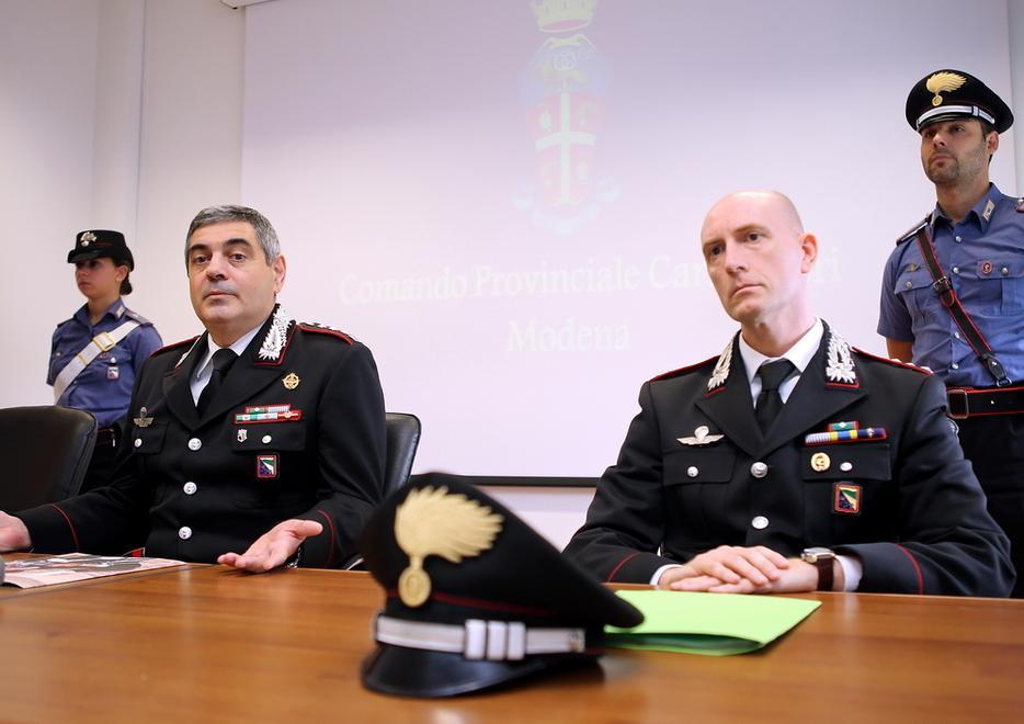 Usavano anche beneficiari inconsapevoli 