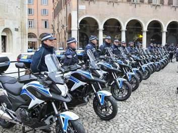 Sostituisce nello spaccio il fratello finito in galera 