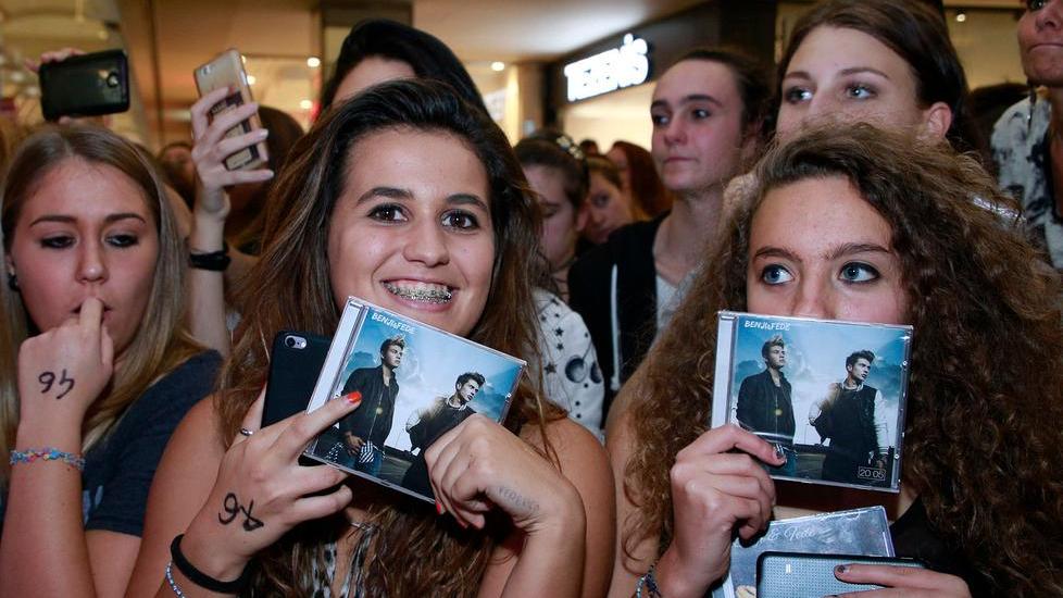 Assalto a Grandemilia Benji e Fede superstar