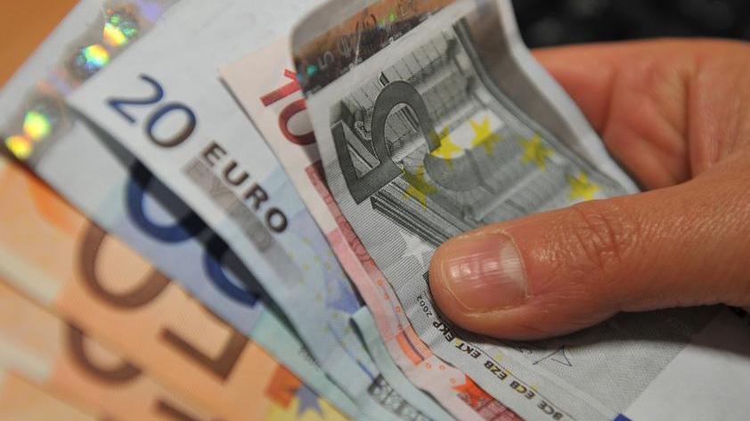 Addio banca, anche in Sardegna arrivano i prestiti da privato a privato