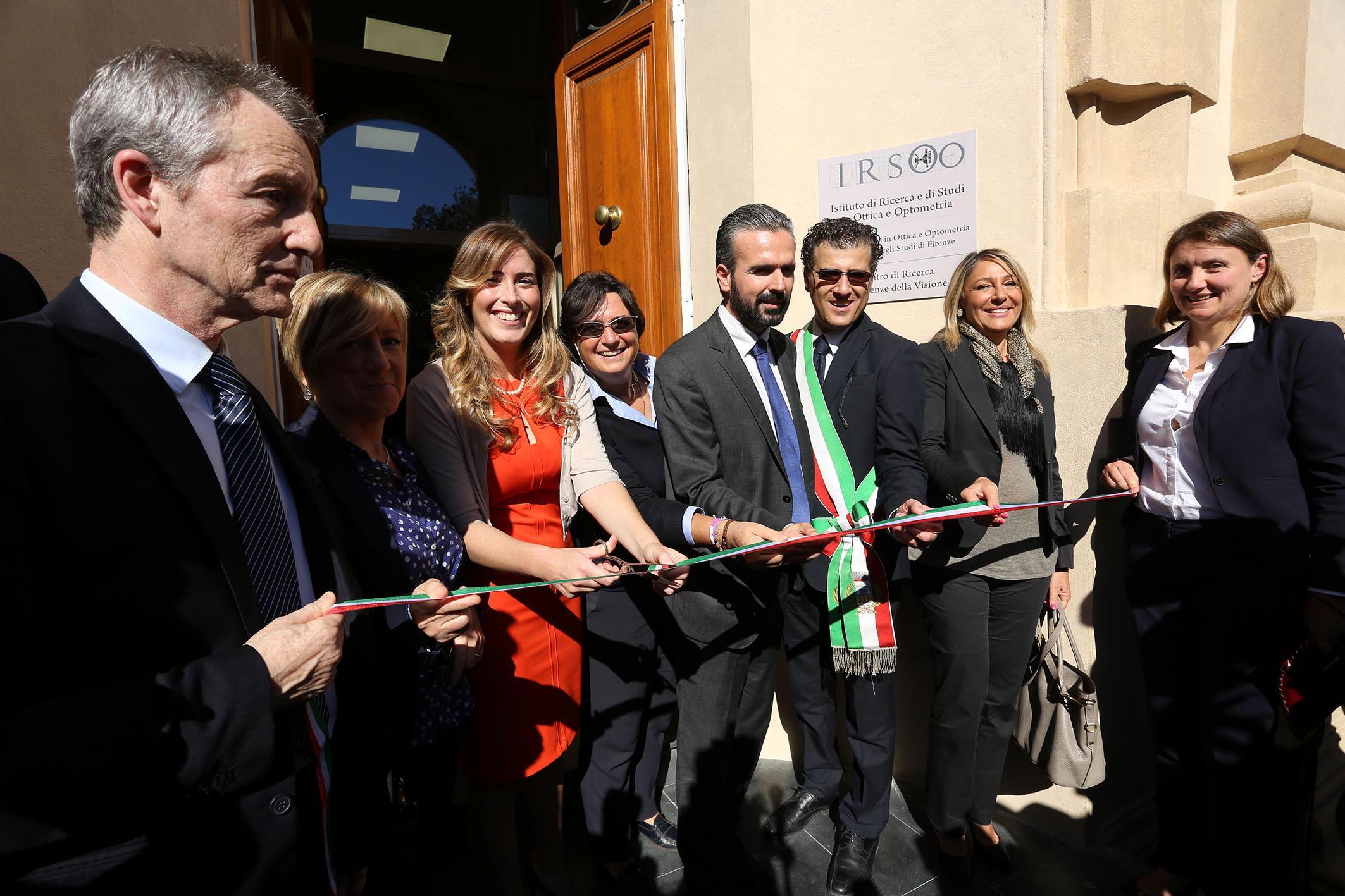 L'inaugurazione dell'istituto di ottica