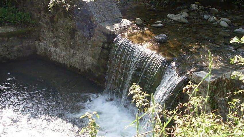 Gasolio versato nel torrente Indagini in corso sulle cause