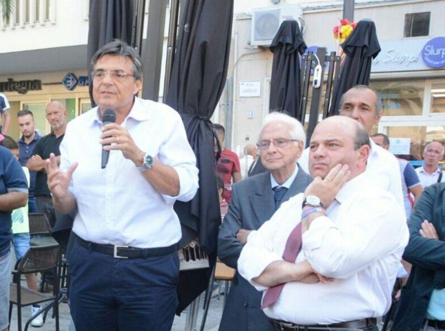 Rimpasto sempre in alto mare è ancora scontro dentro il Pd