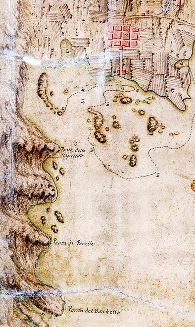 La pianta del porto di Terranova, firmata Craveri e datata 1739