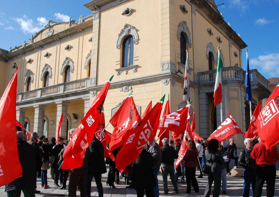 La Fp Cgil ai sindaci: sui servizi pubblici occorre mobilitarsi 