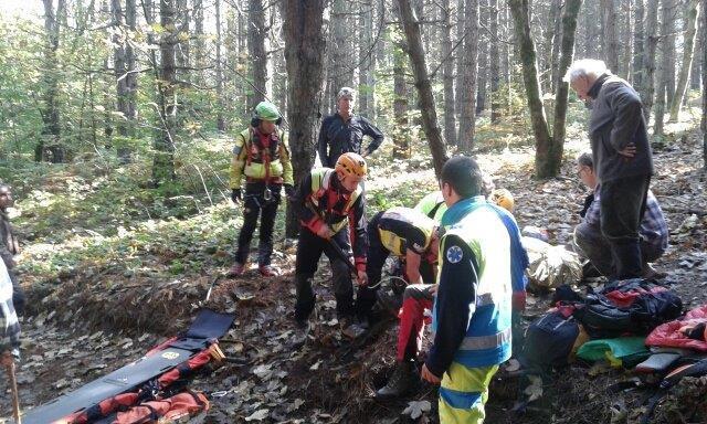 Soccorso alla donna ferita nei boshci di Borgallo