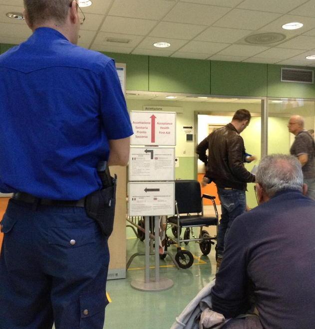 Guardia picchiata al pronto soccorso 