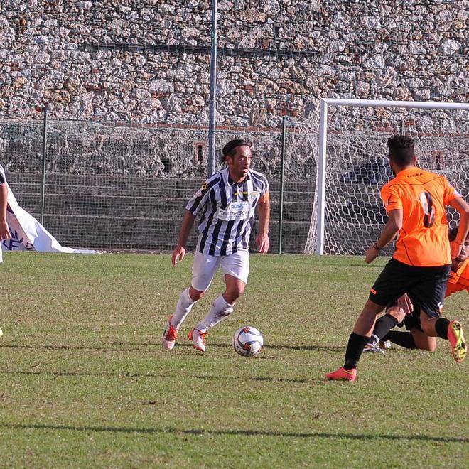 Viareggio solo pari con la Pianese 