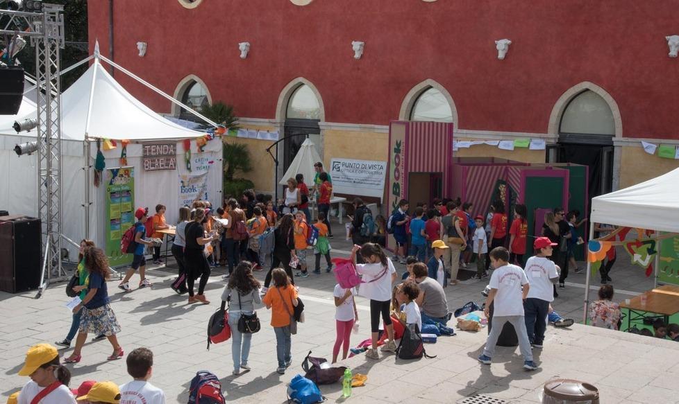 Infanzia, scuola e stereotipi Tra il maschile e il femminile 