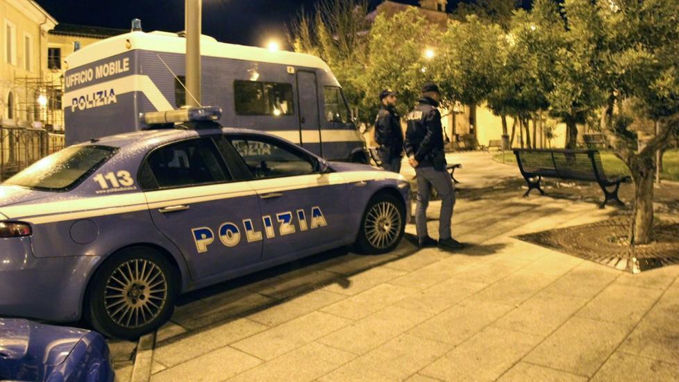 Contro gli schiamazzi notturni arriva il camper della polizia