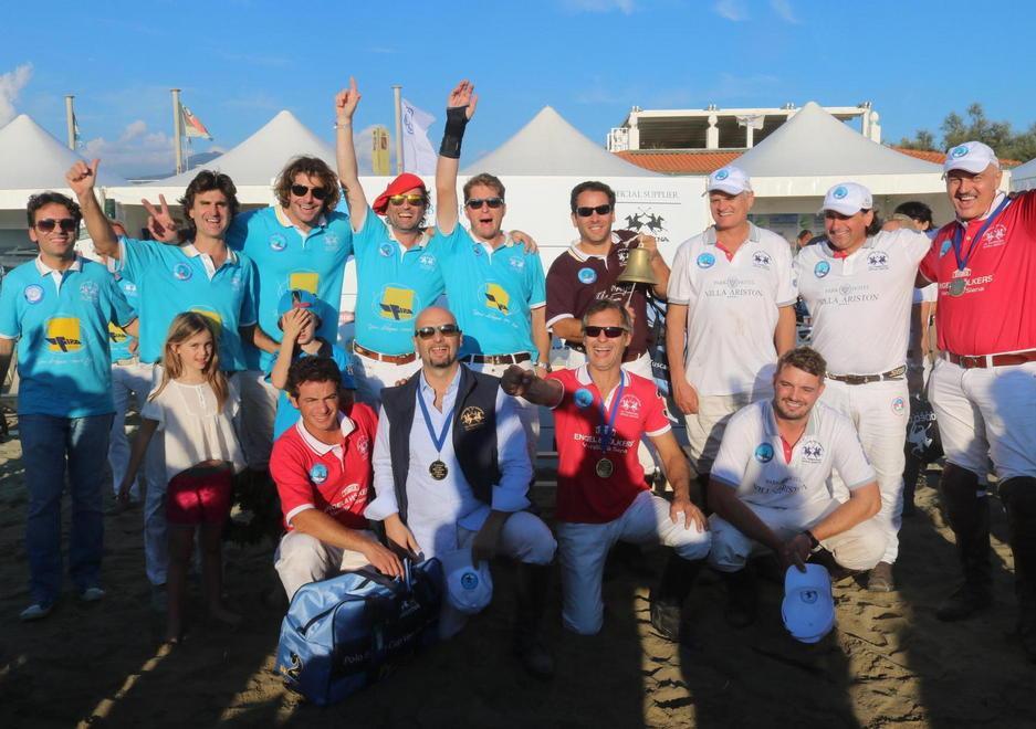 Fipa trionfa nella Viareggio Polo Beach Cup 
