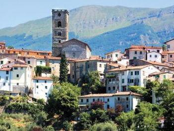 Doccia fredda dell’Enel sul lago di Vagli 
