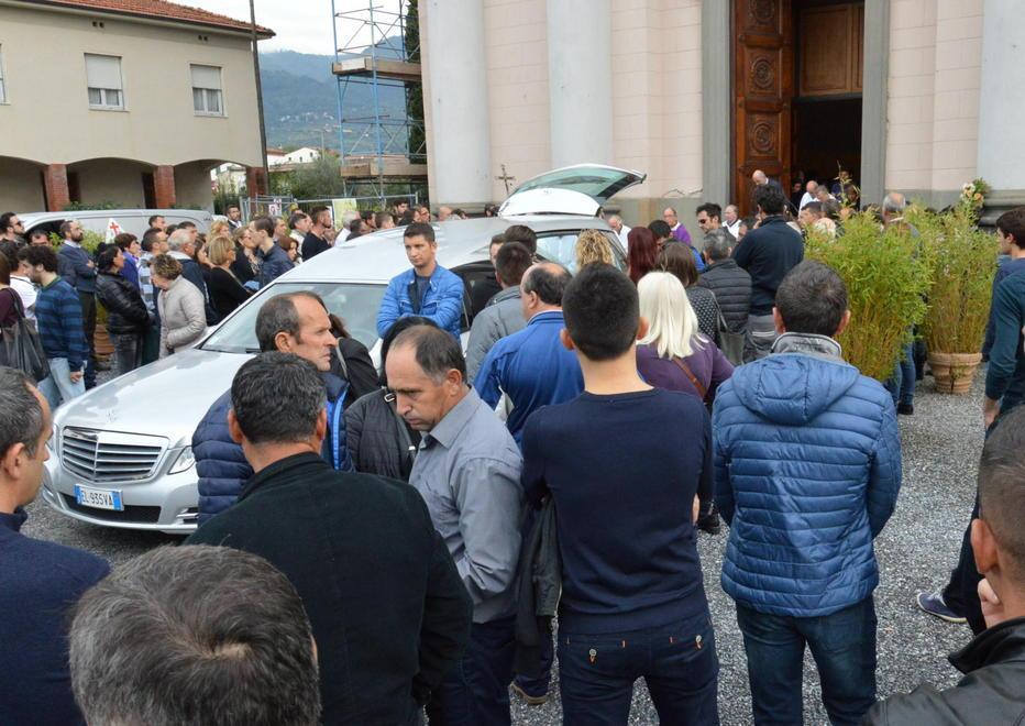 La lettera del vescovo per l’addio al barista 