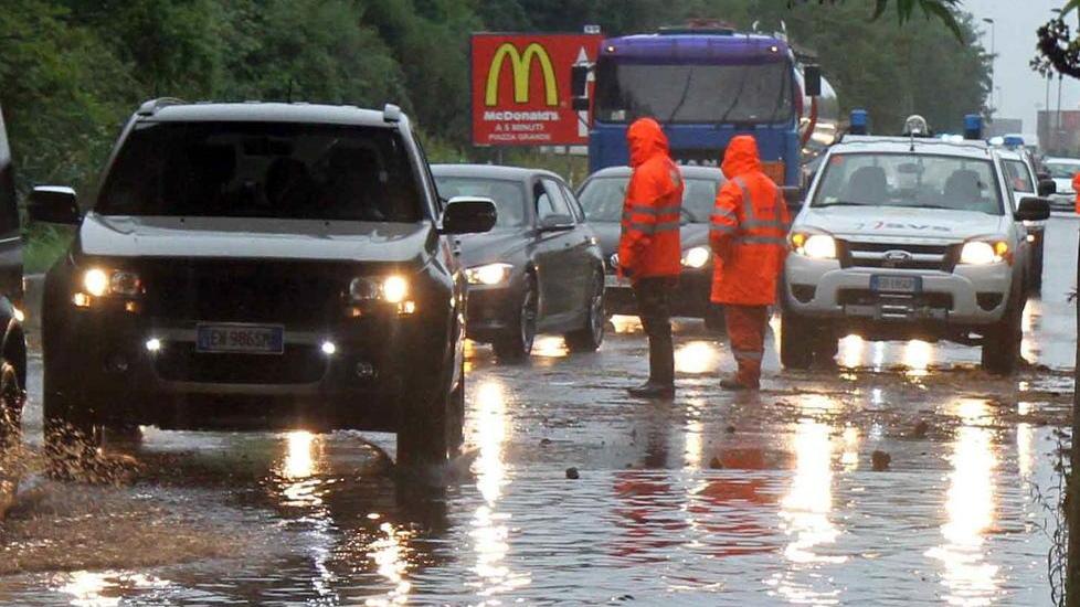 Maltempo, scatta l’allerta meteo