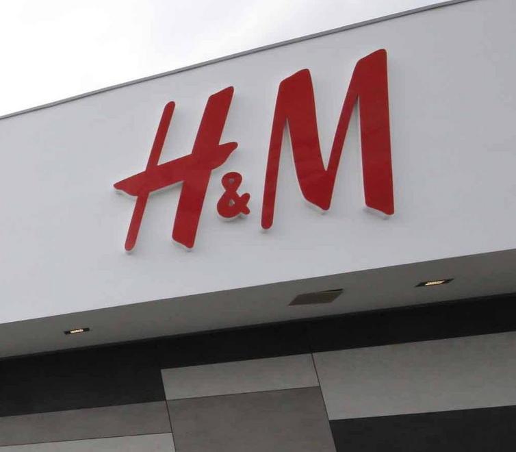Dopo via Grande H&M raddoppia 