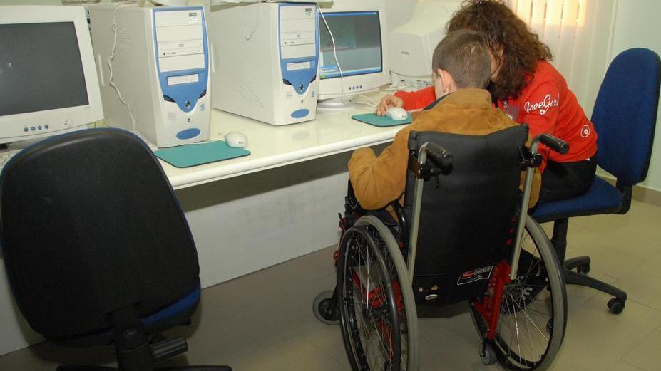 Alghero, 800 firme contro la nuova assistenza ai disabili 