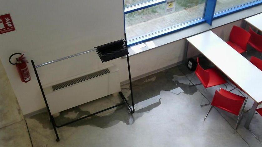 «Biblioteca spot e parcheggi abusivi: l’arroganza al potere»