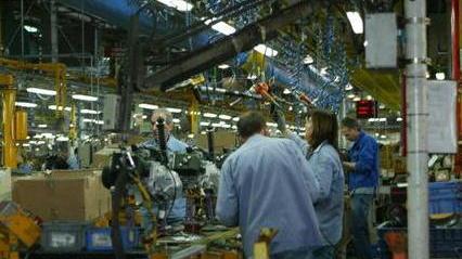 Piaggio e sindacati di fronte per trovare l’accordo definitivo